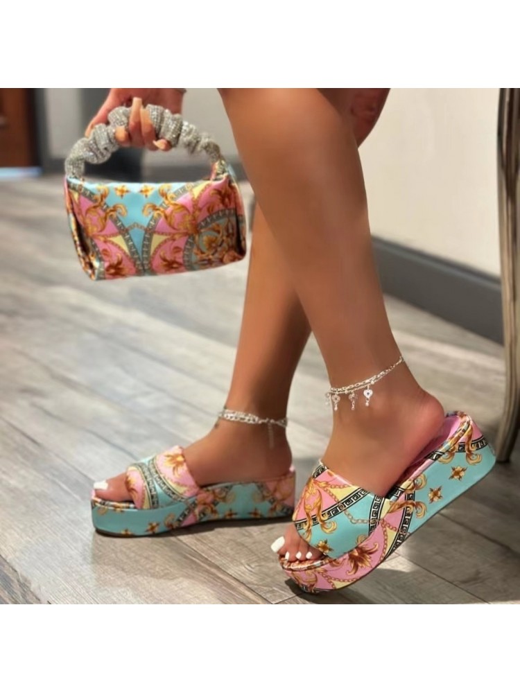 Ethnic Printing Satin Beach Platform Slippers